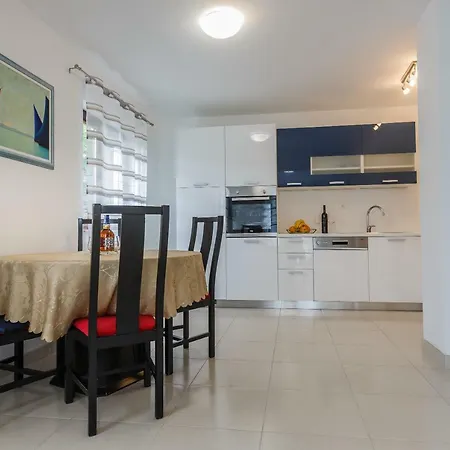 Apartament Lucky *
