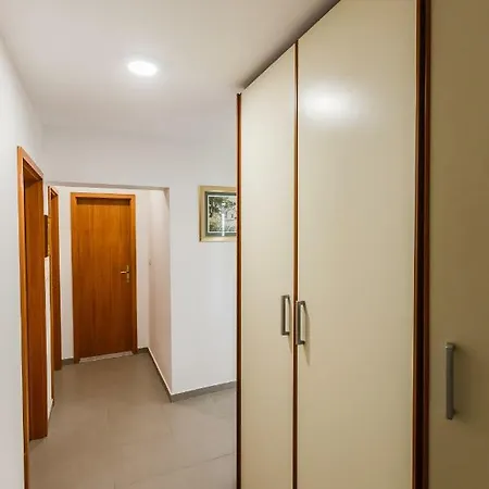 Lucky Apartament